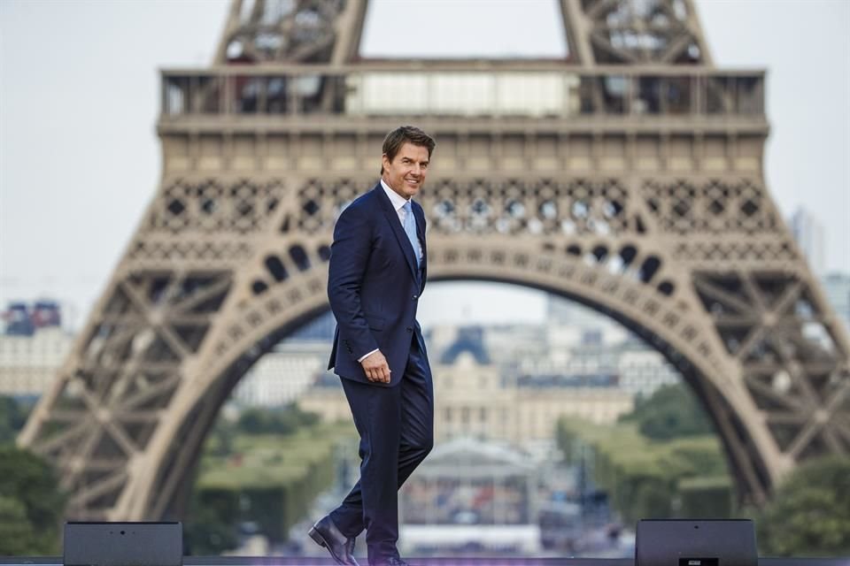 Tom Cruise acudió al estreno de Misión: Imposible - Repercusión, en París.