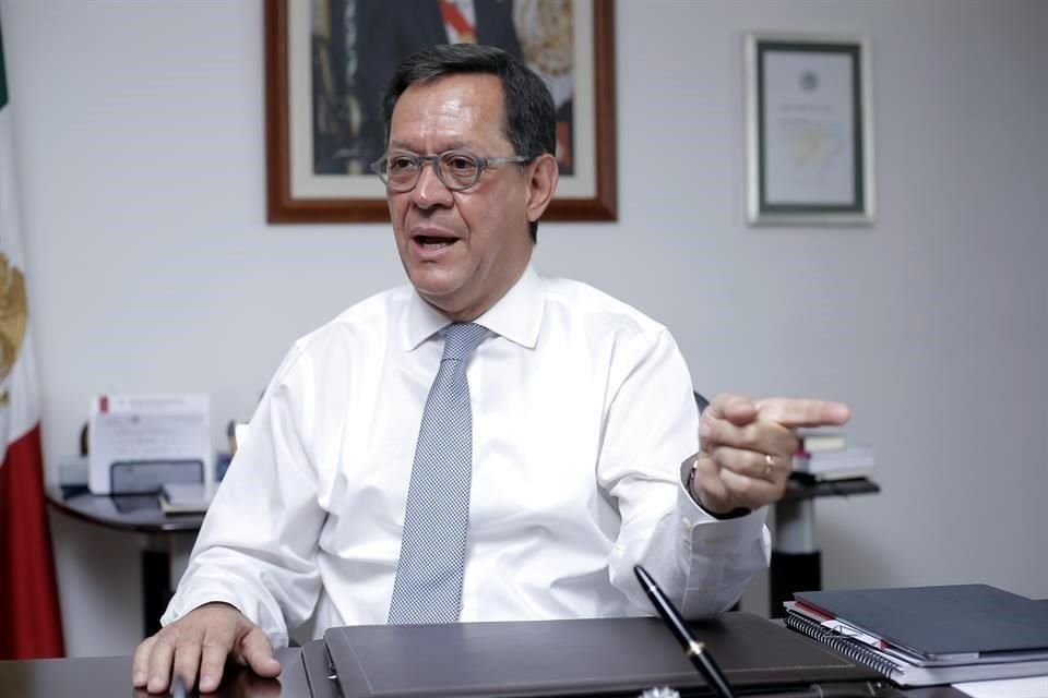 Roberto Campa, candidato presidencial de Nueva Alianza en las elecciones de 2006.