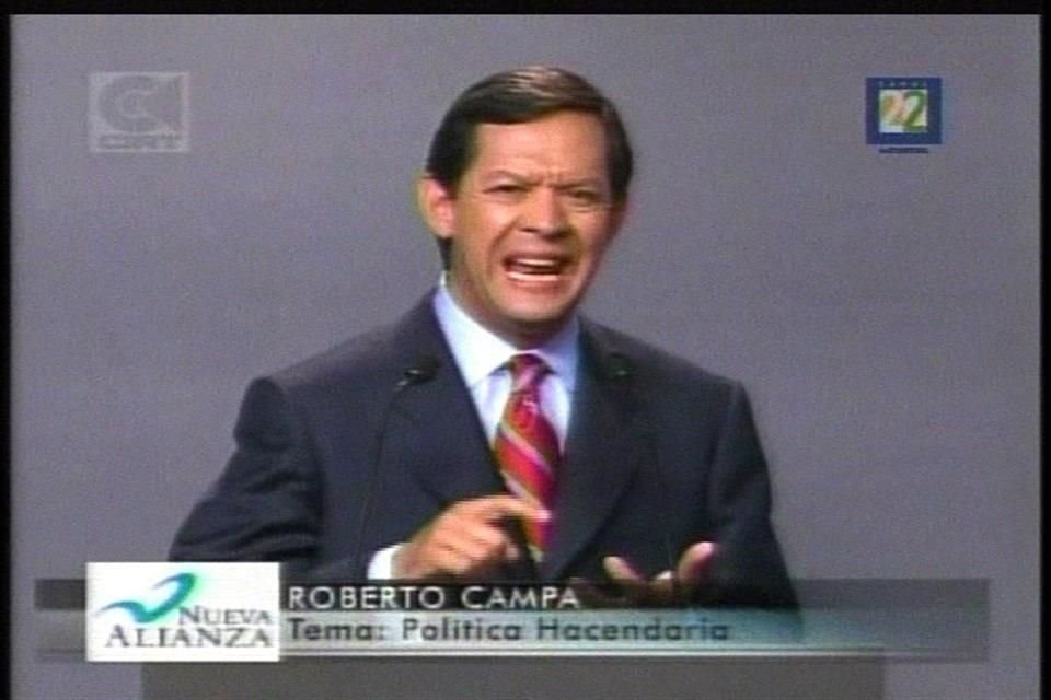 Roberto Campa, candidato del Partido Nueva Alianza a la Presidencia, en el debate de 2006.