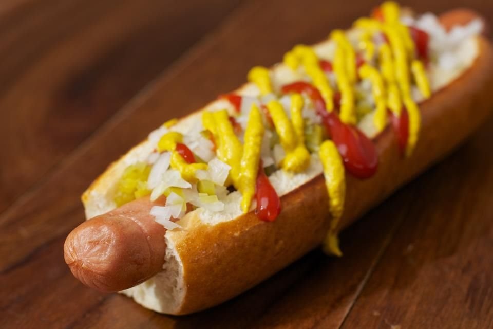 Este sábado instalarán en la Calle 2 de Guadalajara, Jalisco, una línea de hot dogs de unos mil 500 metros, para romper el récord mundial.