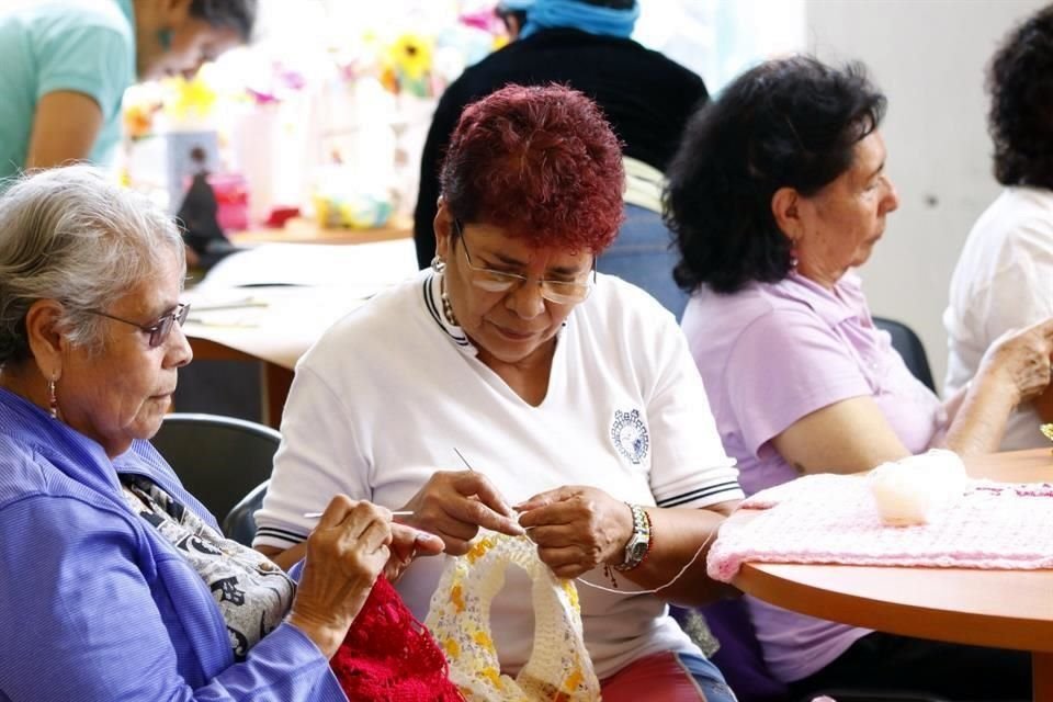 'En México hay que ampliar la visión del cuidado, particularmente en el sector de las personas mayores', dijo psicóloga. 