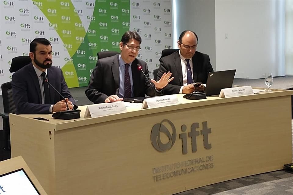 El IFT someterá a consulta pública la efectividad de las reglas impuestas a América Móvil y Grupo Televisa.