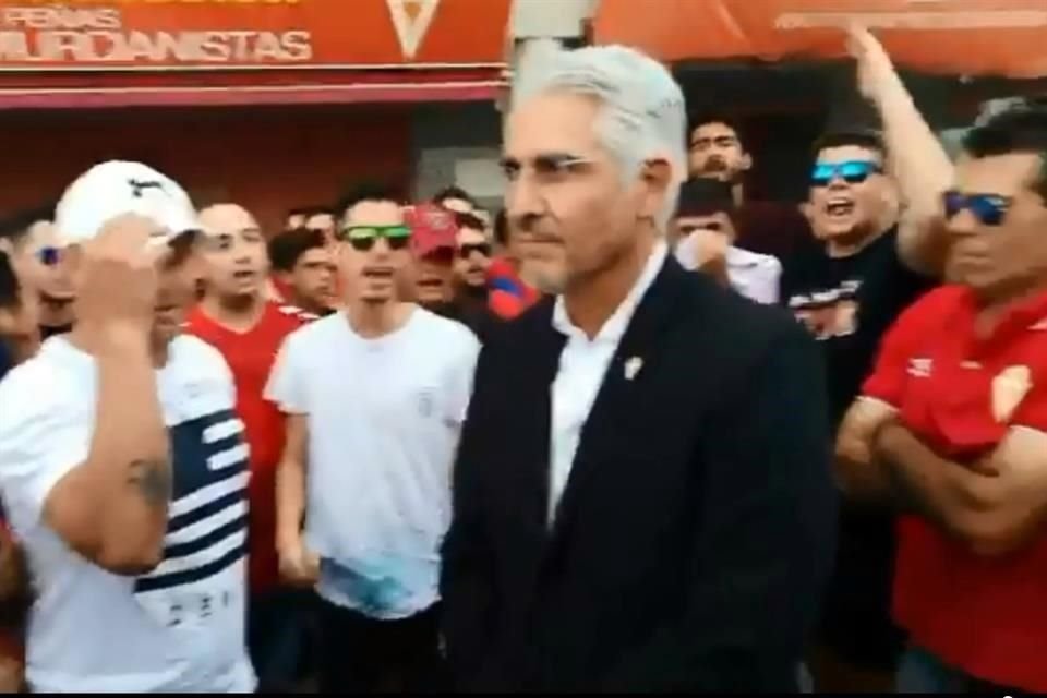 El empresario tomó con calma el incidente.