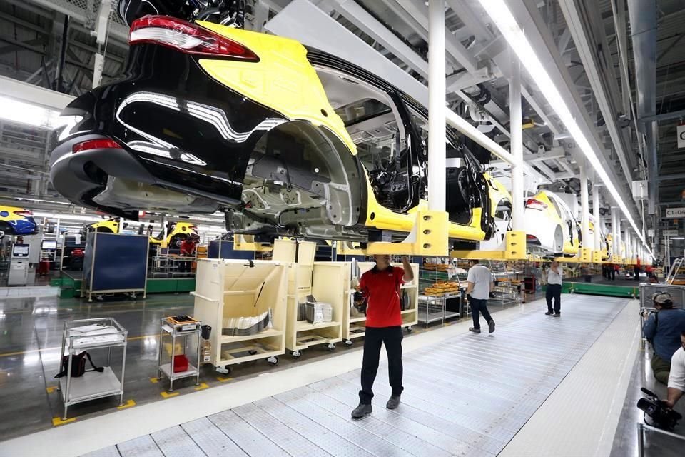 El 6 de enero pasado se dio a conocer que México presentó una solicitud de panel de controversias para resolver la diferencia de interpretación por parte de EU en materia de reglas de origen del sector automotor.