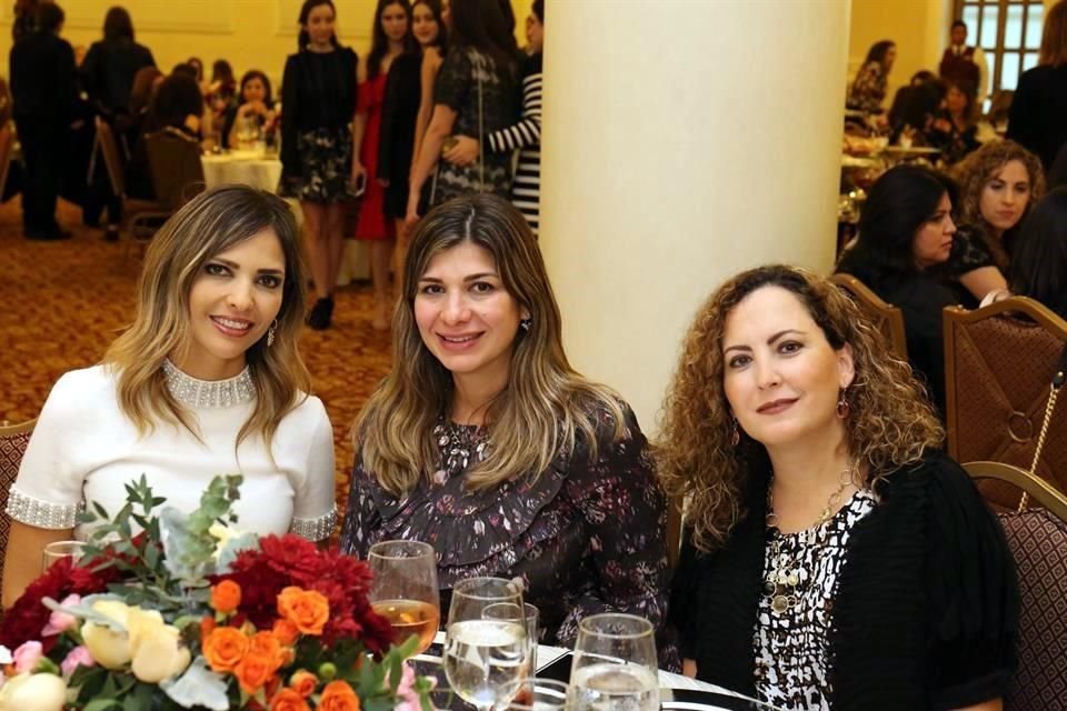 Minerva Muraira de Hinojosa, Priscilla López de Hinojosa e Yvonne Martínez