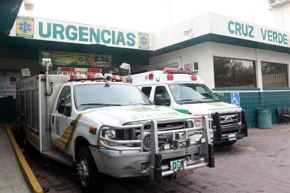 Las instalaciones de la Cruz Verde de Monterrey permanecen abandonadas desde enero pasado.