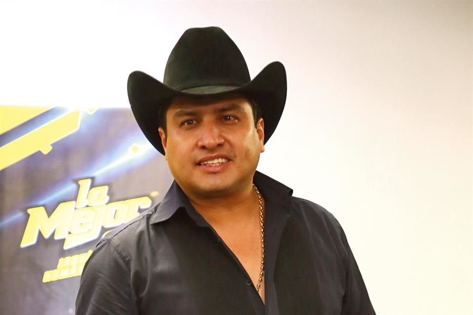 El cantante dice que en México ya no es perseguido por lavado de dinero, pero todavía no puede pisar suelo de EU.
