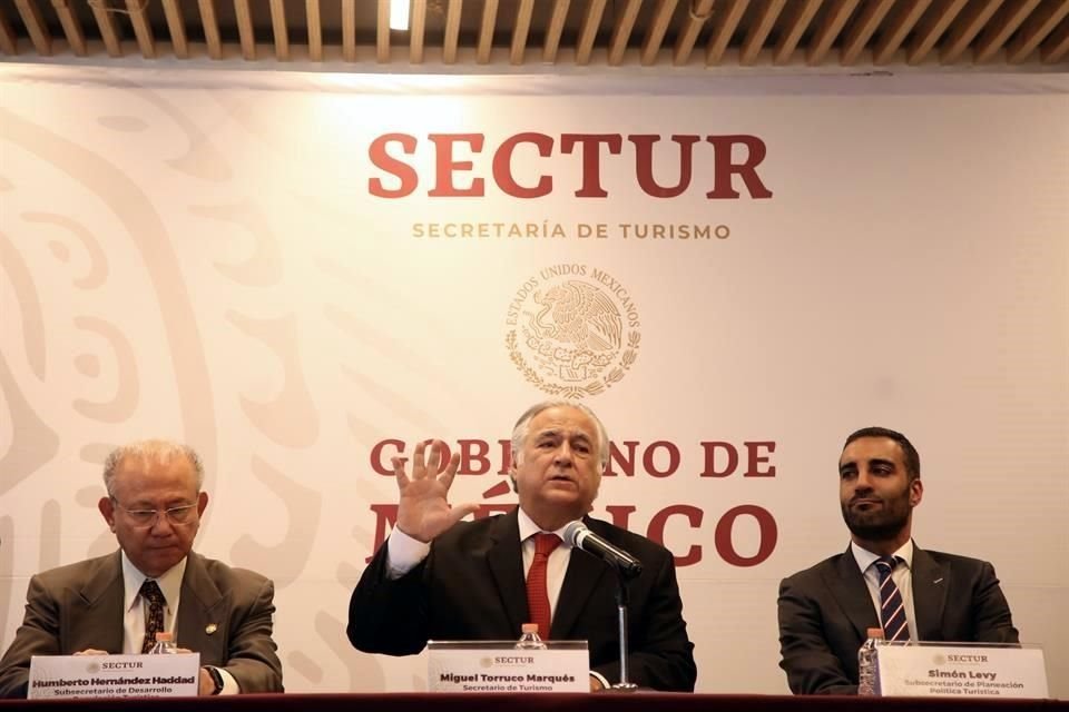 Sectur y Función Pública están entre las dependencias con mayores retrasos en la asignación de recursos.