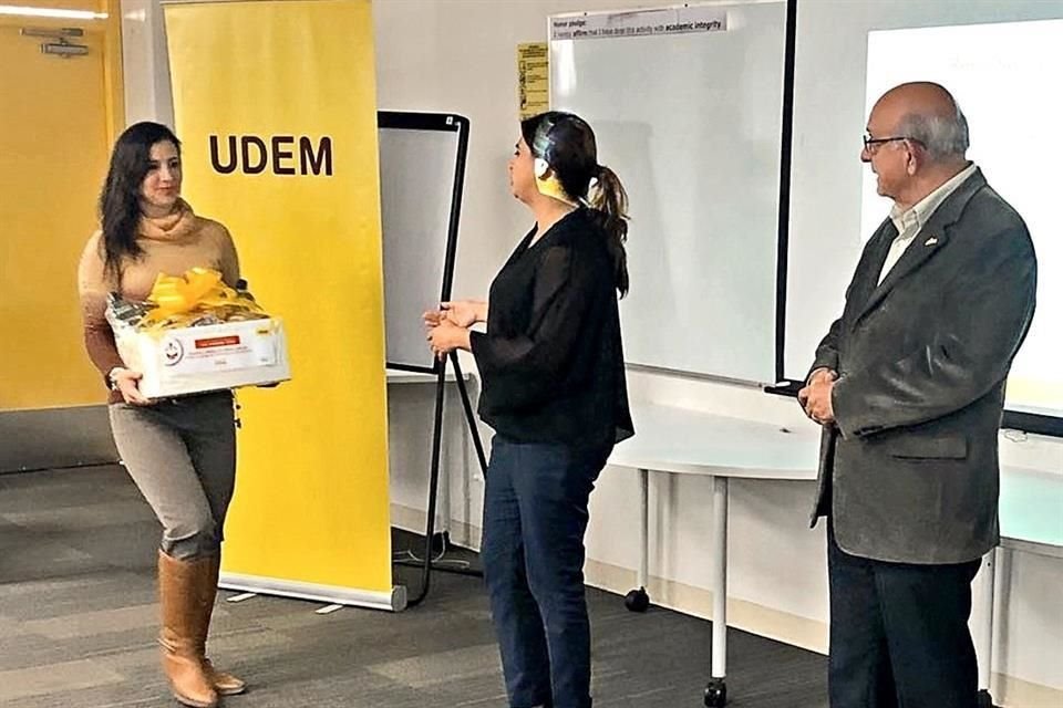 El Centro de Solidaridad y Filantropía de la UDEM coordinó las actividades para lograr el donativo.