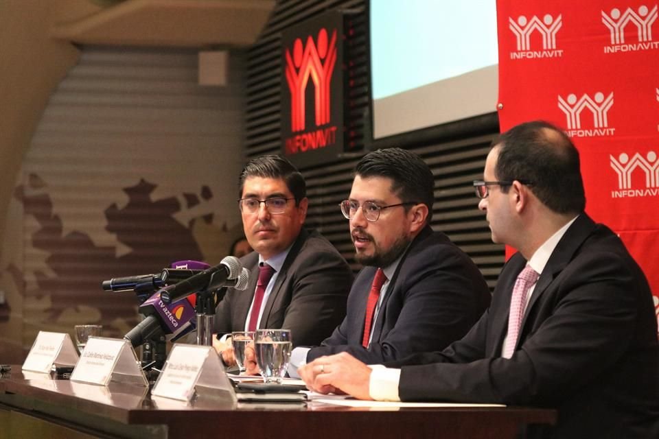 Carlos Martínez, director del Infonavit, descartó que demoler las viviendas abandonadas pueda afectar las finanzas del Instituto.