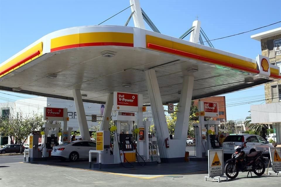 Petroleras multinacionales asentadas en México, como BP o Shell, ya comenzaron a importar su propio combustible.