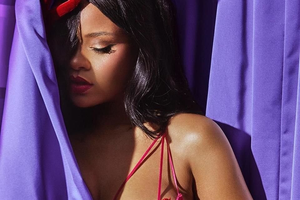 La cantante lució piezas de su colección de Savage x Fenty Valentine.