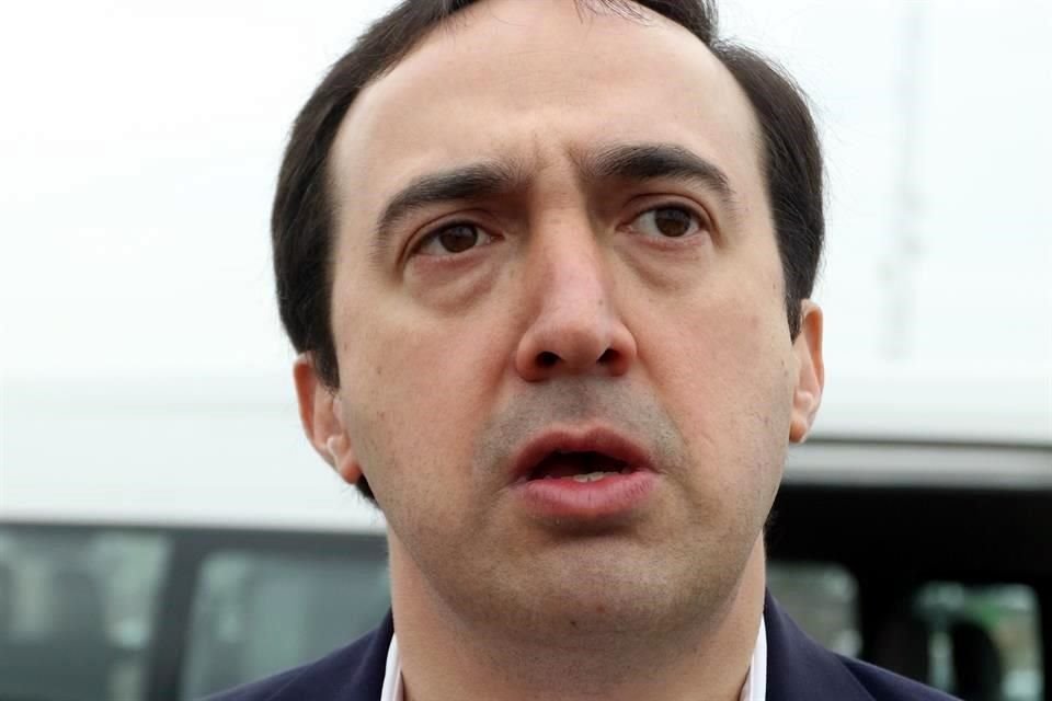 Hernán Salinas, Diputado federal panista.