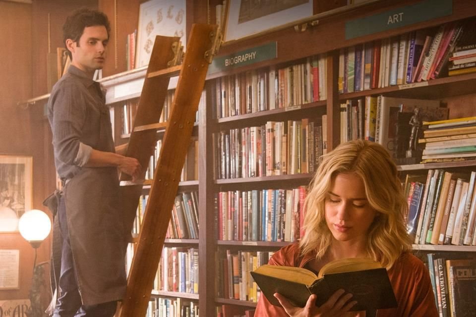 Penn Badgley se debate entre el placer que le causa el éxito de 'You' y el horror de que su papel, un acosador y asesino, resulte atractivo.