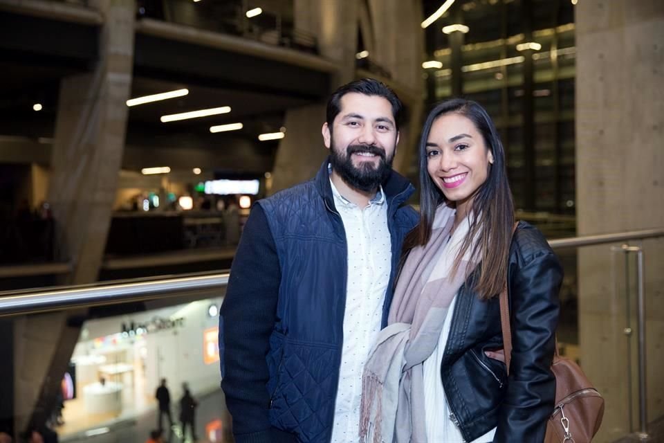 Efrén Rivas y Kaory Rodríguez