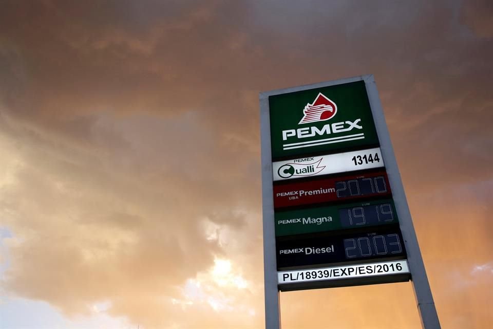 Las recientes bajas de calificación podrían impactar negativamente en el acceso a mercados de capital y financiamiento de Pemex.