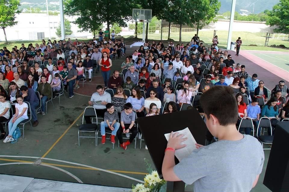 Kermés en el colegio Saint Joseph