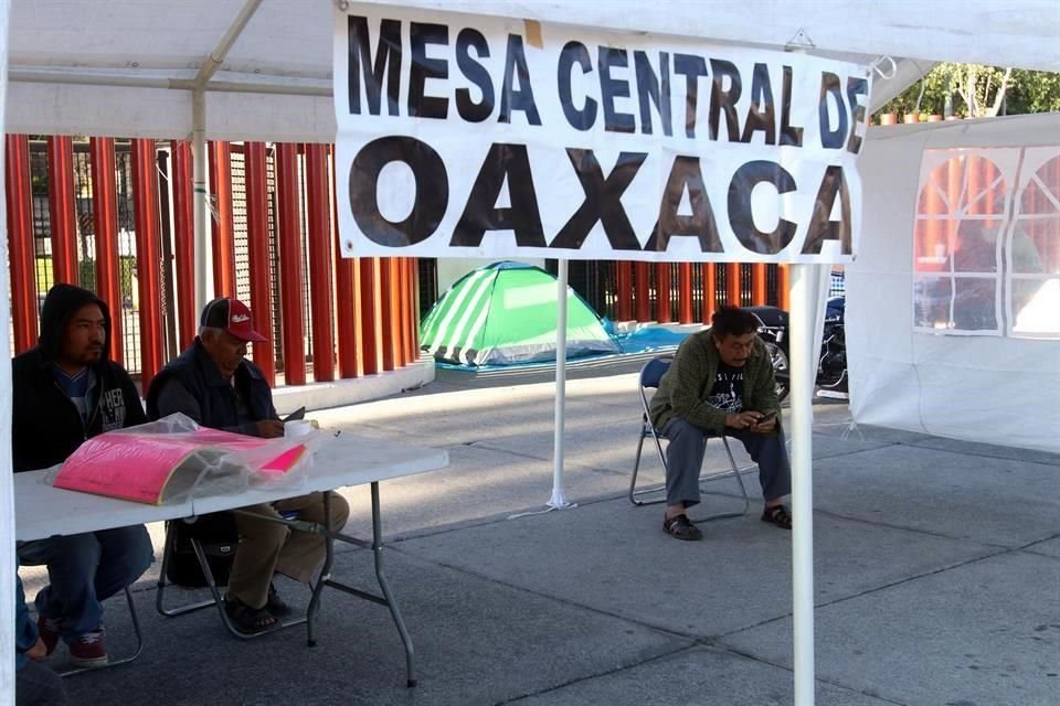 Los docentes insistieron en la peticin de dilogo con el Presidente Andrs Manuel Lpez Obrador.