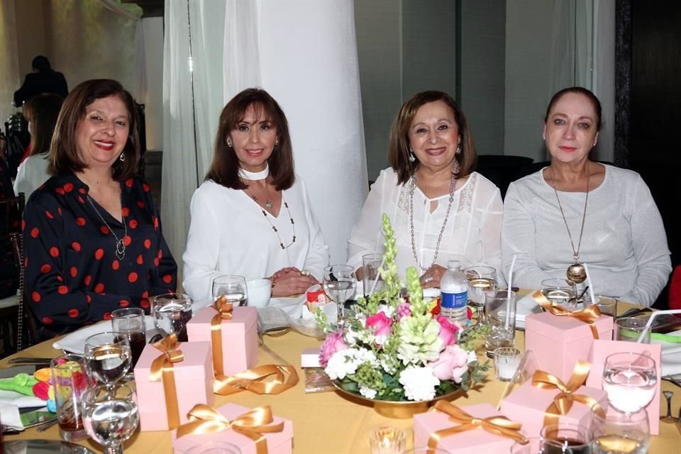 Eva Rodríguez de Guerrero, Emma Balderas de González, Vicky Rodríguez de Jaramillo y Doris Rodríguez de Cantú