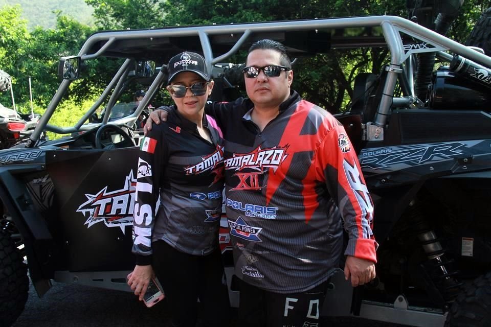 Érika Reséndez y Gerardo Martínez