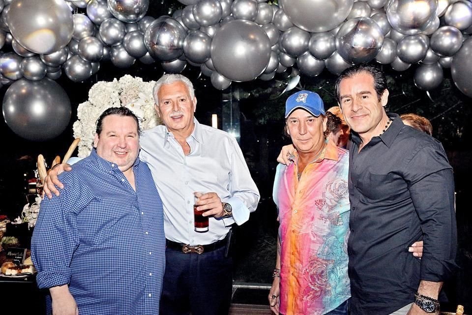 Tomas González Casas, Víctor Califa, Hernán Sada y Ernesto Elizondo