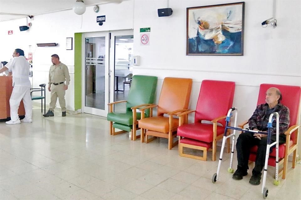 La casa de retiro Luis Elizondo tiene actualmente una capacidad de 100 residentes. Con la próxima ampliación se busca aumentarla a 136.