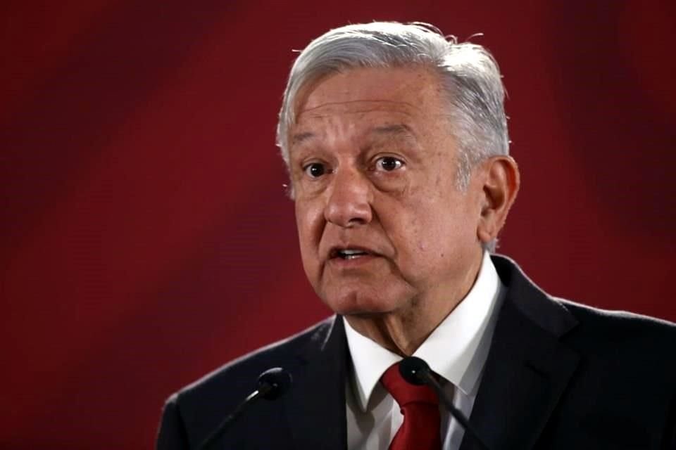 El Presidente Andrés Manuel López Obrador arremetió de nuevo contra los conservadores y la prensa fifí.