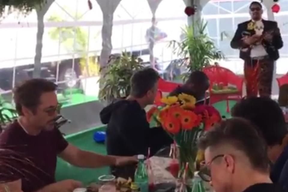 La comida estuvo organizada por Robert Downey Jr.