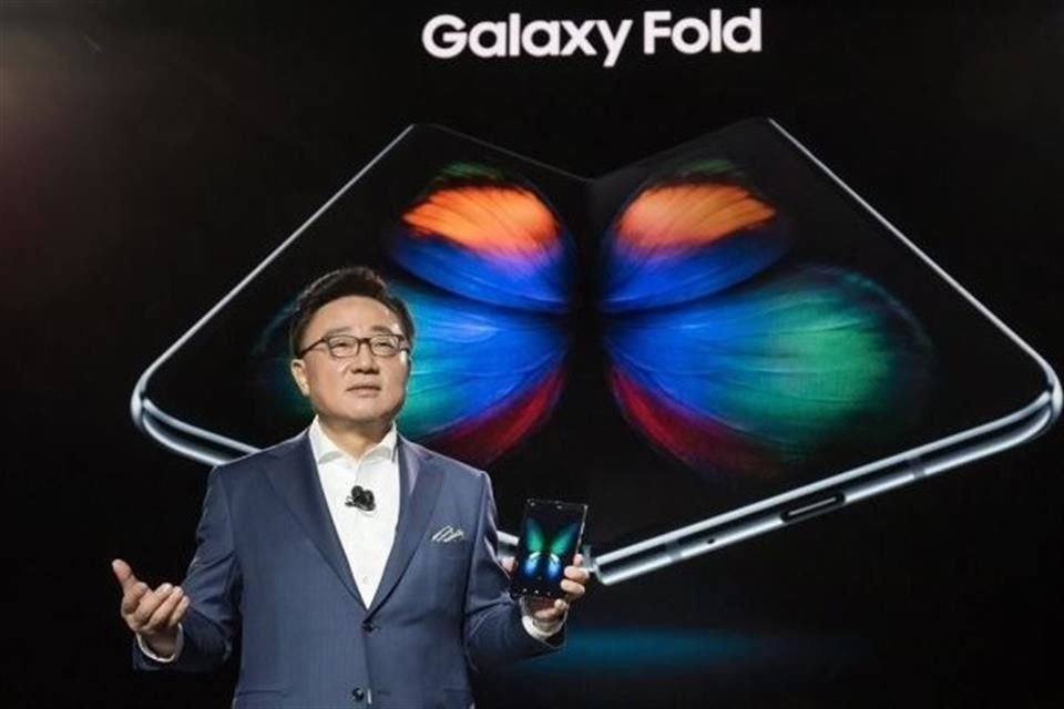 El CEO de Samsung, Dong-jin Koh, confirmó que pronto se anunciará una nueva fecha de lanzamiento del Galaxy Fold en Estados Unidos.