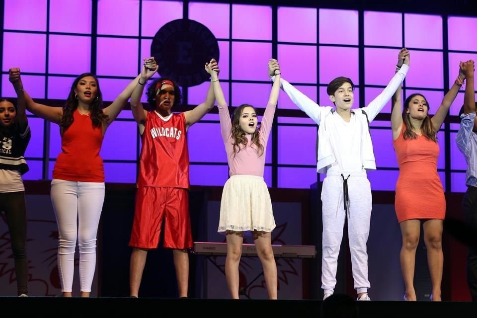 LATIN HIGH SCHOOL MUSICAL
