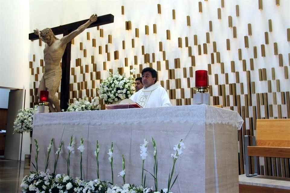 Padre Stefano Daneri