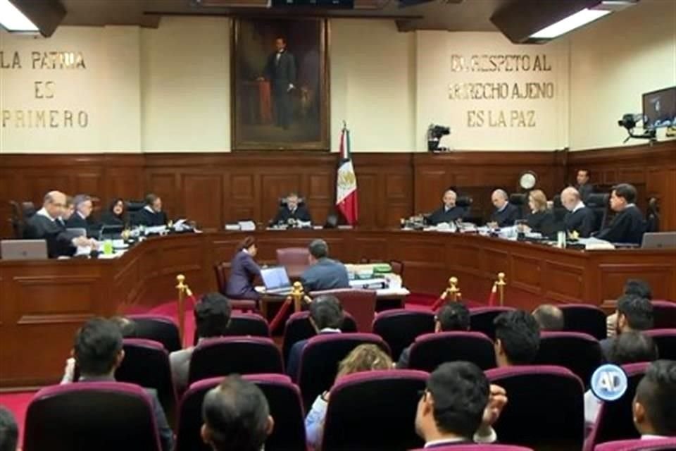 Por siete votos contra cuatro, el Pleno de la Corte rechazó la propuesta del Ministro Presidente.