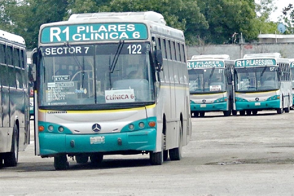 Los Diputados dijeron que la deuda para la compra de las rutas urbanas planteada por el Estado estaba fuera de agenda.