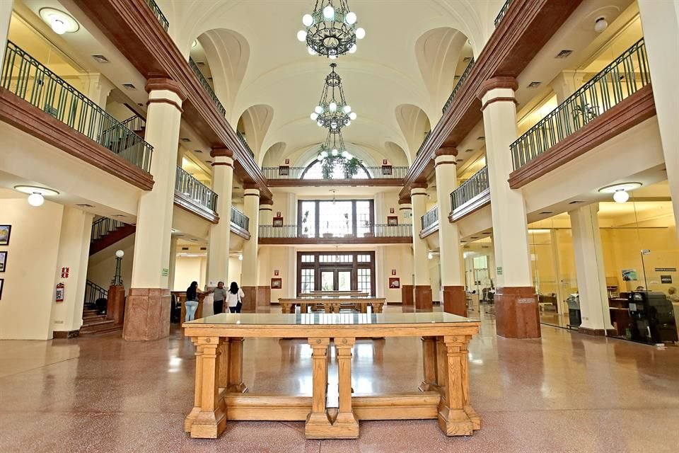 El interior del Antiguo Palacio Federal ser adecuado para convertirse en un laboratorio cultural.