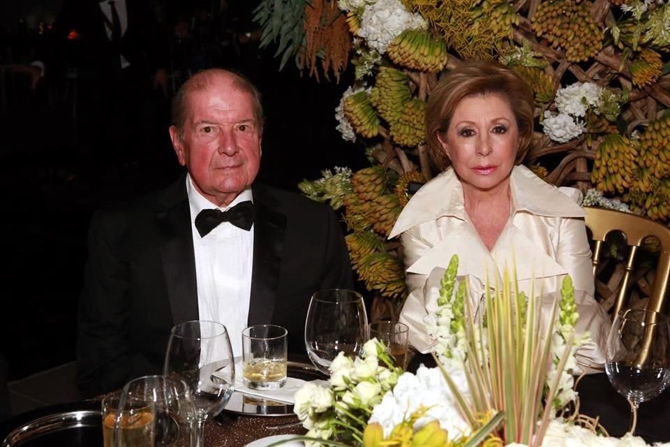 Othón Ruiz Montemayor y Zita Nájera de Ruiz