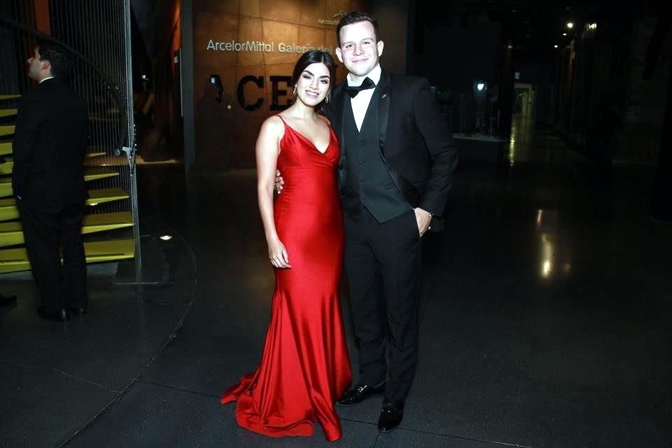 Daniela Valdez y Mauricio Talancón
