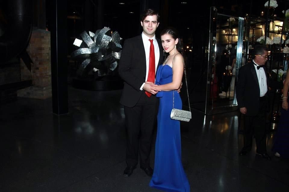 Rafael Salinas Saldaña y Denisse Coronado