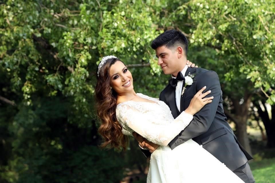 Melisa Chavarría Moreno y Jonathan Hernández Guajardo