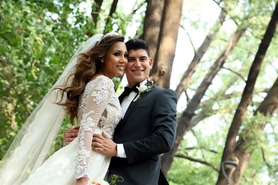 Melisa Chavarría Moreno y Jonathan Hernández Guajardo