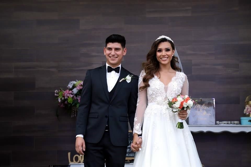 Jonathan Hernández Guajardo y Melisa Chavarría Moreno