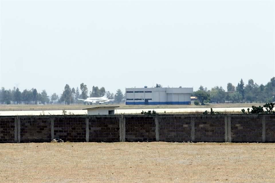 Respecto a predios adquiridos en la zona aledaña a la Base Aérea, la Sedatu había dirigido la solicitud de información a la Sedena.