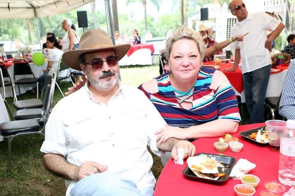 Fernando Iga y Margo de Iga