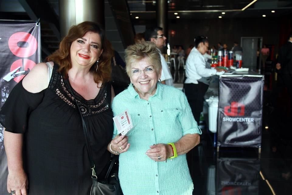 Malena del Bosque y Olga Laura Rodríguez