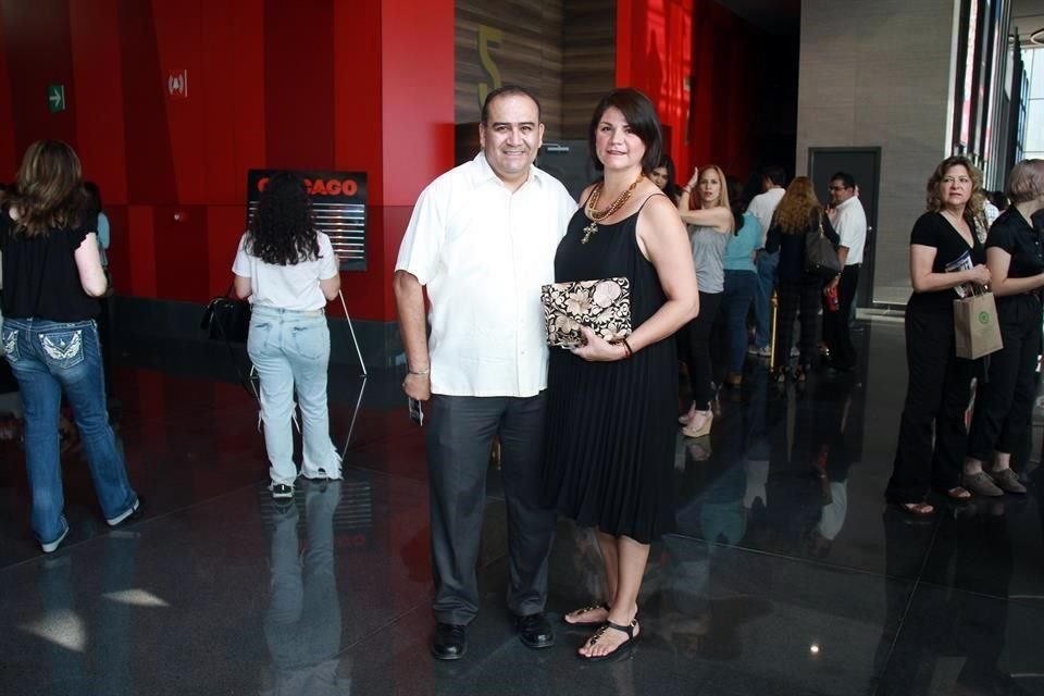 Mario Jara y Elisa Guerrero