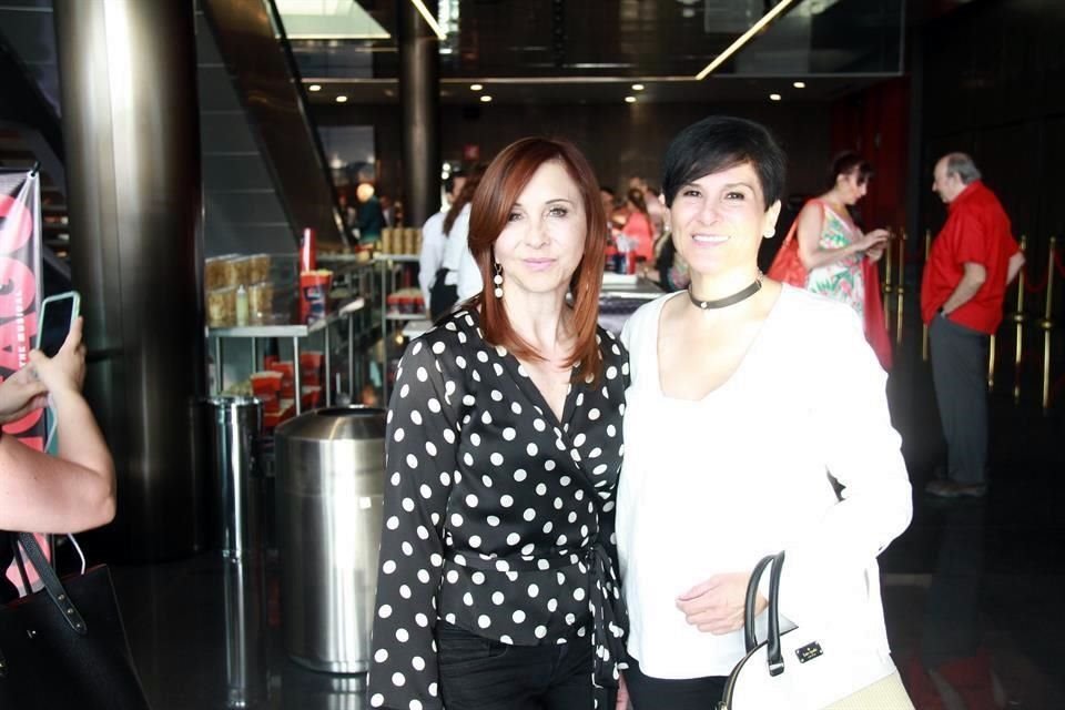 Alicia Fuentes y Blanca Guajardo