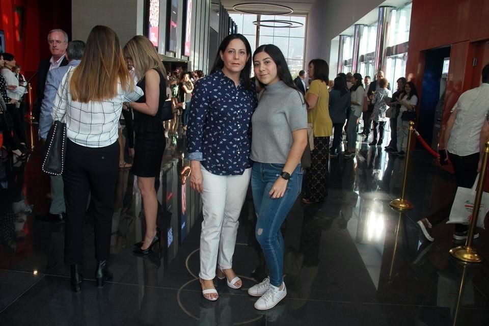 Laura Nolla y Elena Guzmán