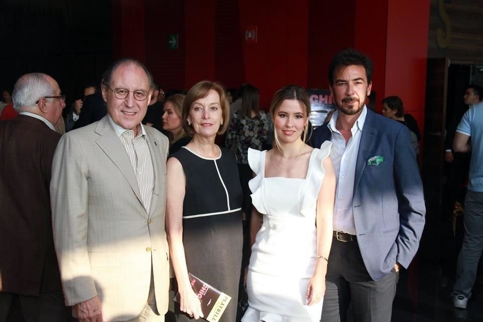 Alberto de la Garza Evia, Carmen Páiz de Garza, Milena Garza Albuerne y Eudelio Garza Mercado