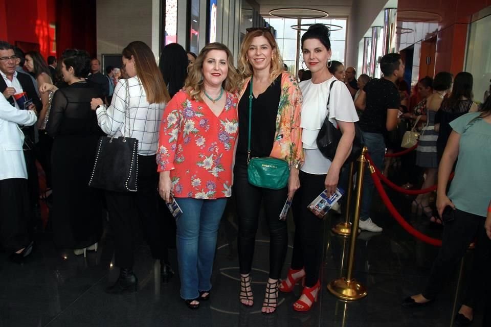 Rocío Barrera, Gretel Franz y Alicia Castro