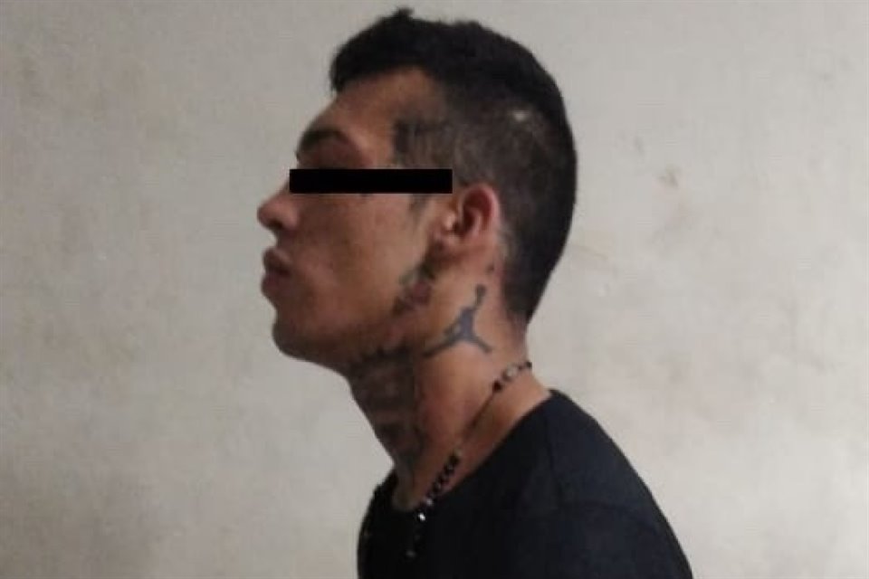 Martín Antonio R., de 22 años, fue reconocido por varios afectados por su tatuaje de la silueta de Michael Jordan.
