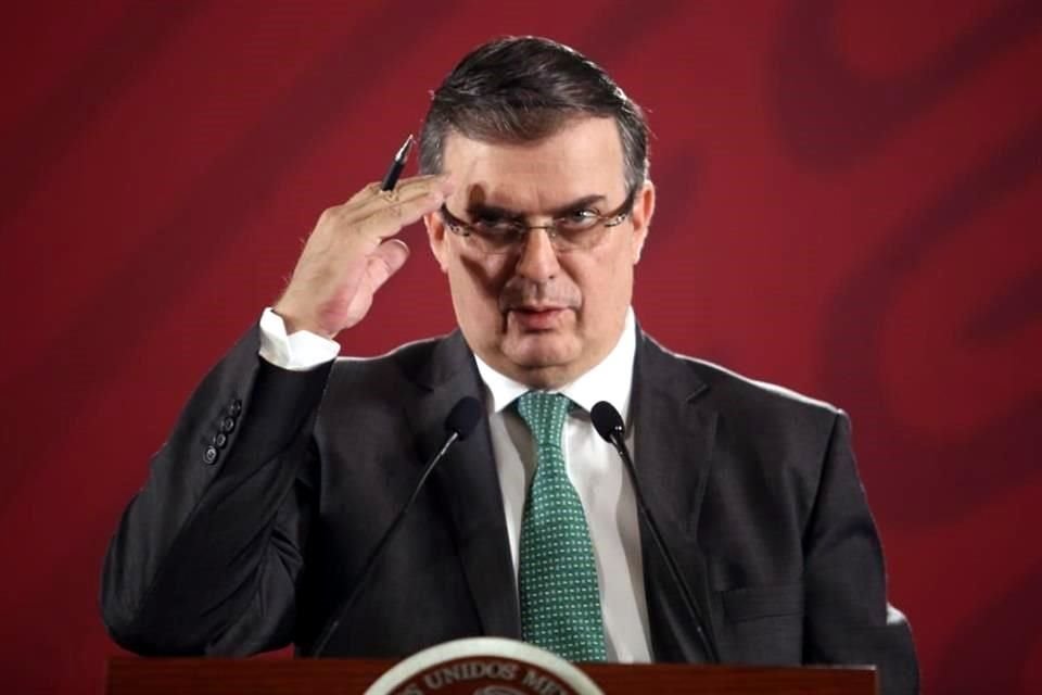 El Canciller Marcelo Ebrard en conferencia en Palacio Nacional.